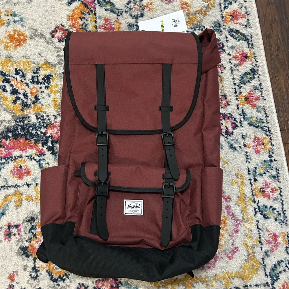 Herschel Supply Company Maroon and Black Backpack - Picture 1 of 4